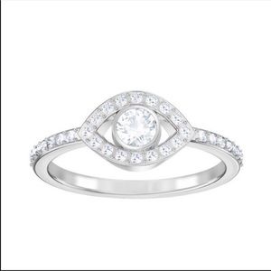 🎉SALE🎉Swarovski evil eye ring